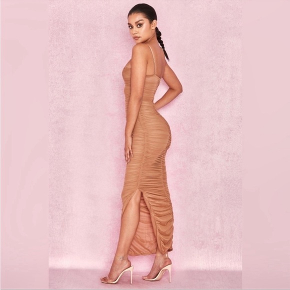 NBD | NWT Nude Organza Bodycon Natasha Dress in Mocha Size Small - Picture 2 of 13